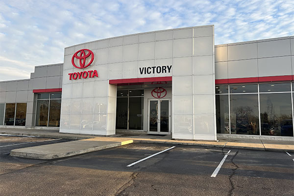 Victory Toyota Highlands Exterior